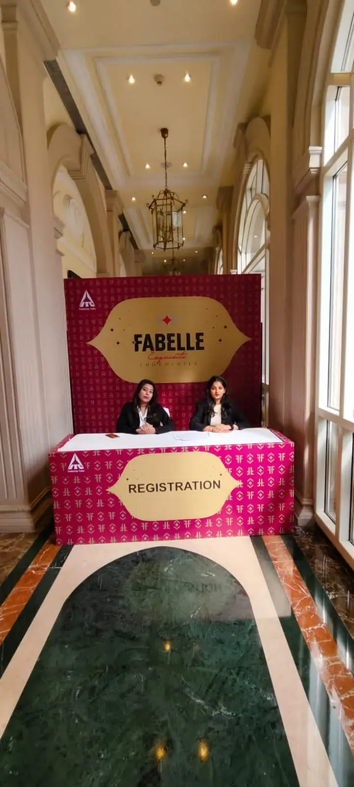 ITC Fabelle — Stage centrepiece